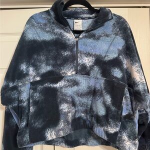 Nike Therma-Fit Blue and Black Pullover